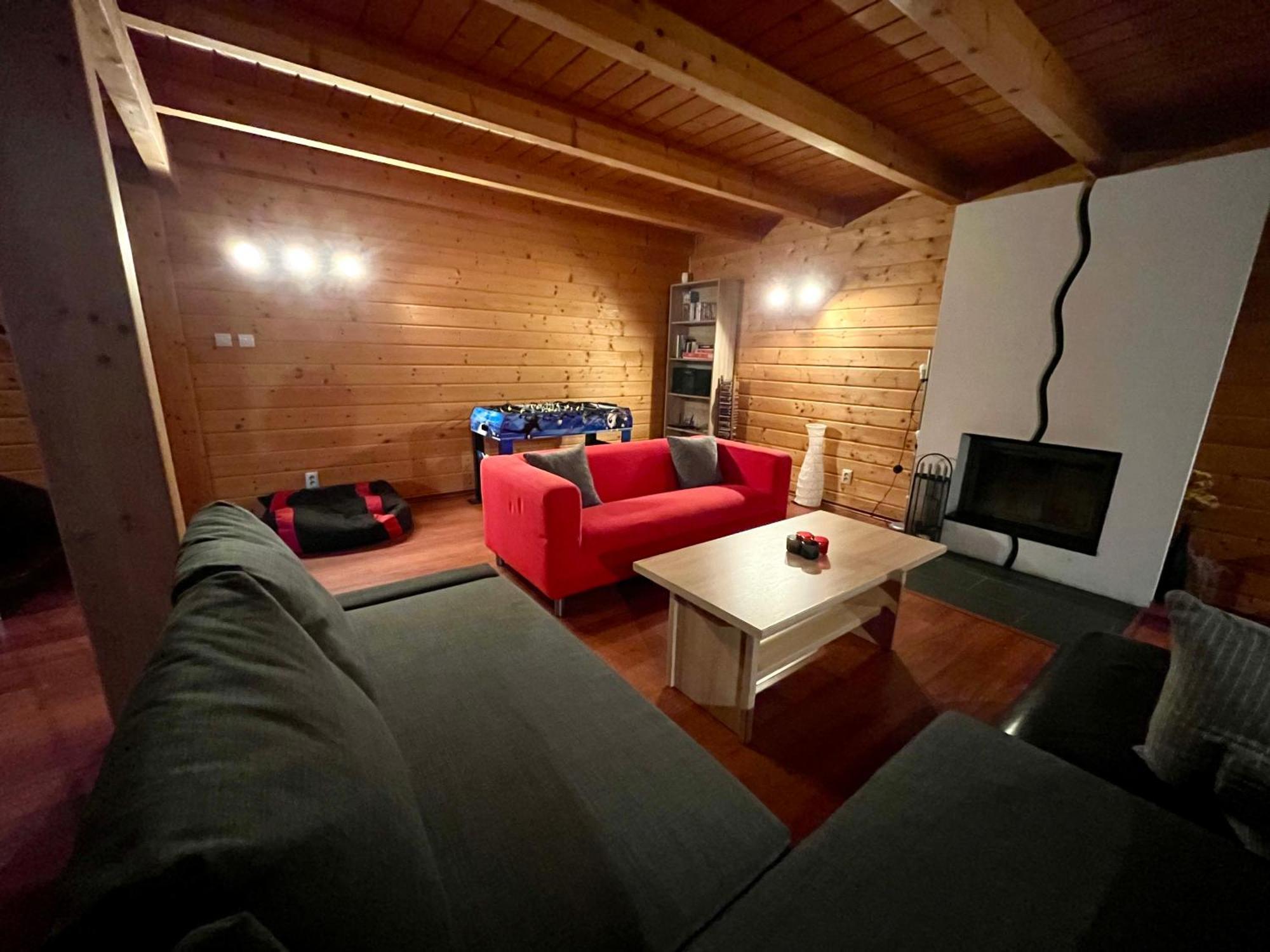 Zrub Alpinus Guest House Pribylina Ngoại thất bức ảnh