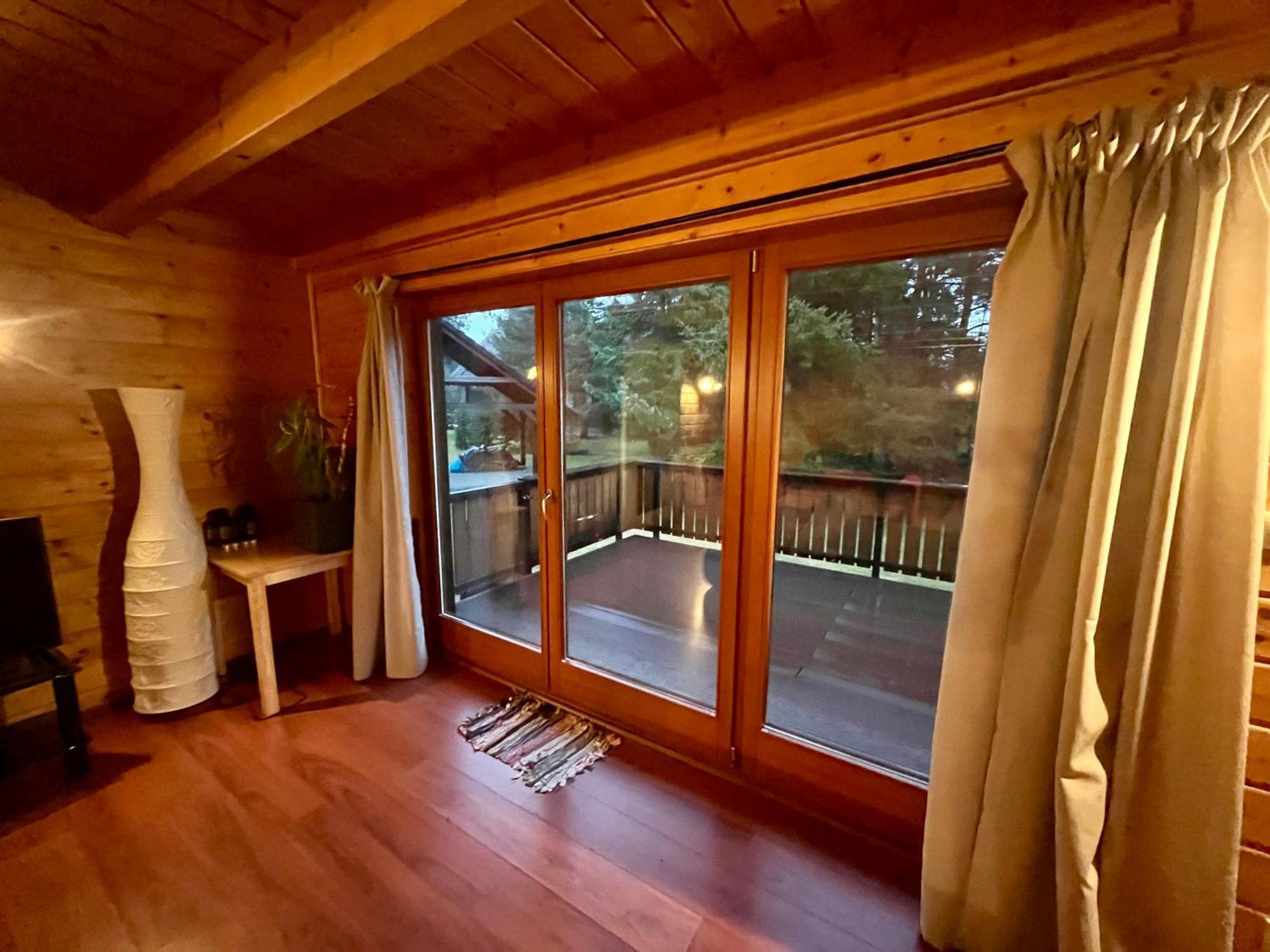 Zrub Alpinus Guest House Pribylina Ngoại thất bức ảnh