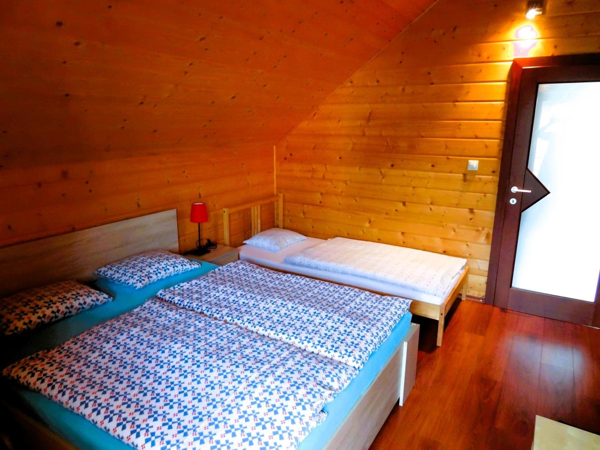 Zrub Alpinus Guest House Pribylina Ngoại thất bức ảnh
